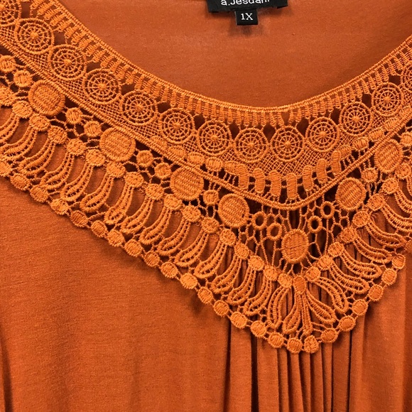 Rust popover blouse top - Picture 2 of 2